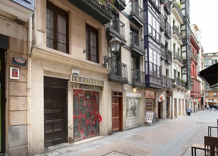 Piso Casco Viejo Apartment