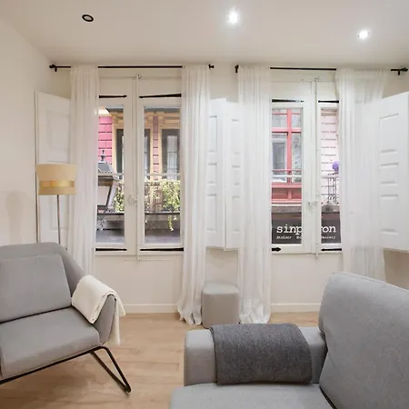 Renovated In Historic Old Town Ac * ビルバオ