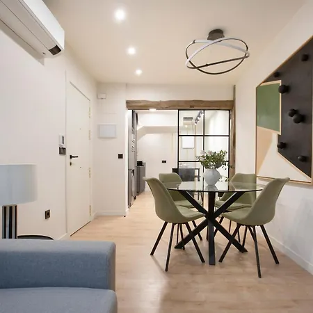 Apartmán Renovated In Historic Old Town Ac